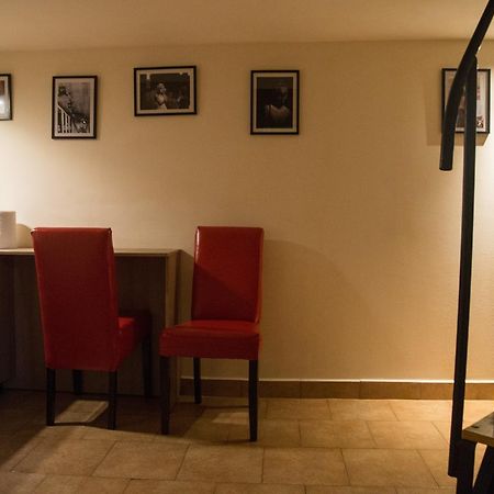 Downtown Studio Nagyvárad Kültér fotó