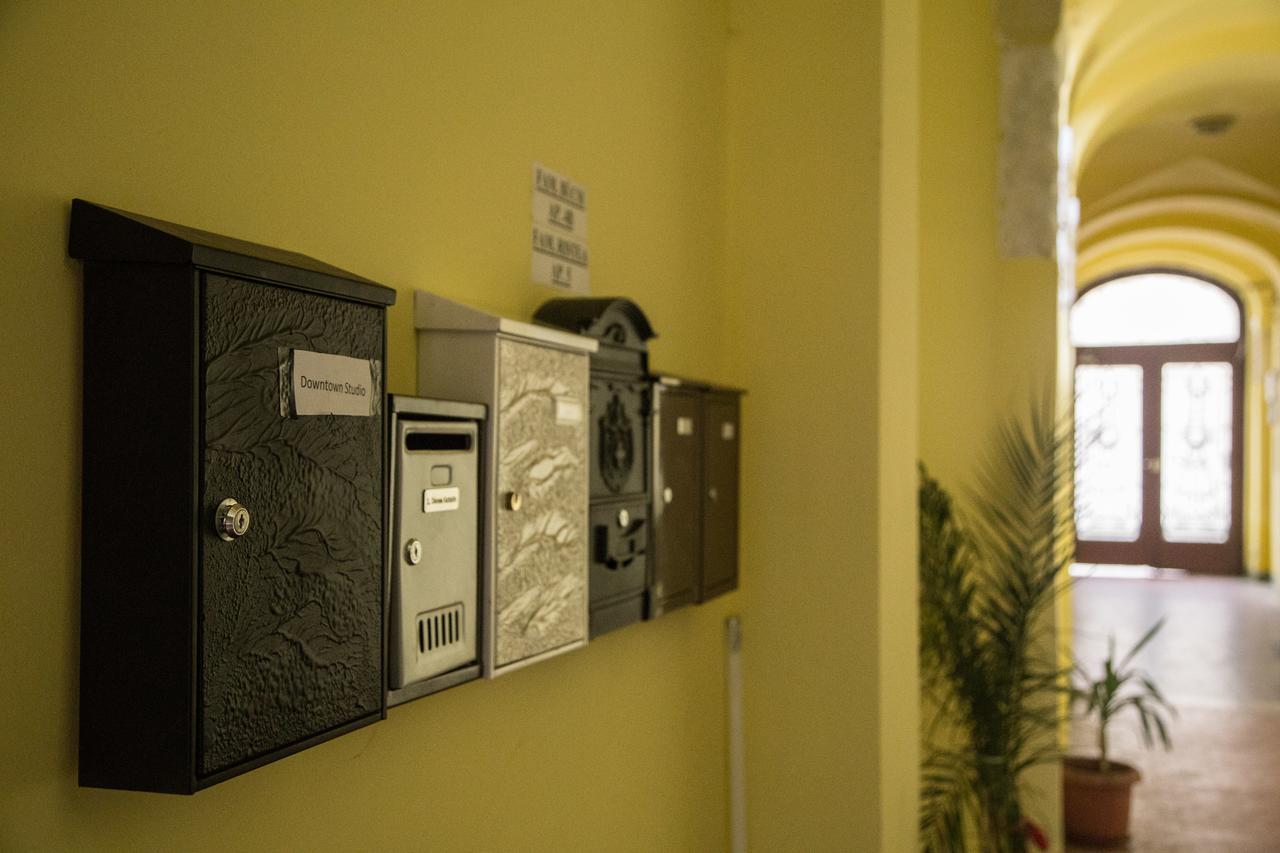 Downtown Studio Nagyvárad Kültér fotó